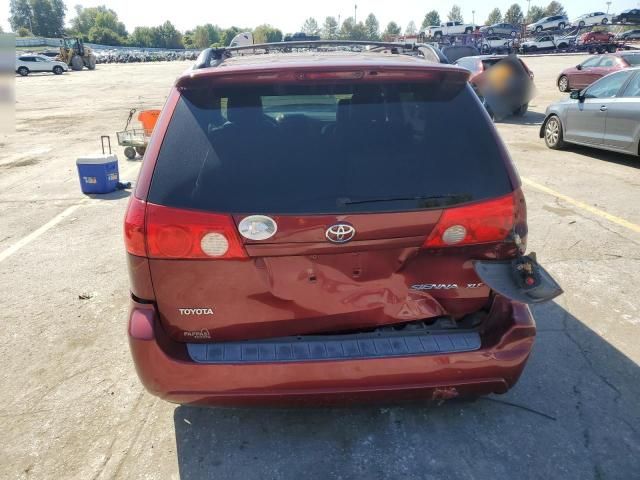 2008 Toyota Sienna XLE