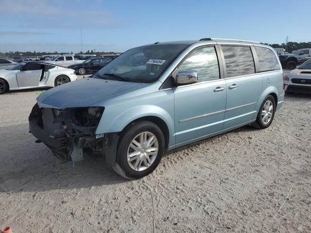 2008 Chrysler Town & Country Limited