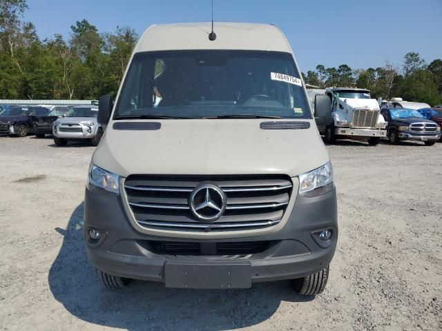 2022 Mercedes-Benz Sprinter 2500