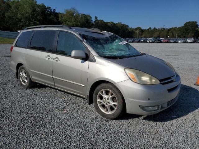 2004 Toyota Sienna XLE