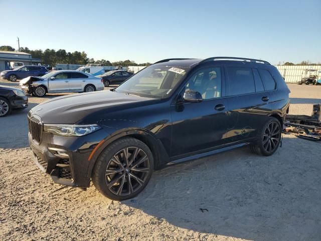 2021 BMW X7 M50I