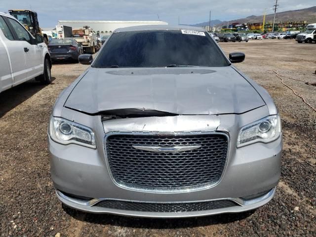 2015 Chrysler 300 Limited