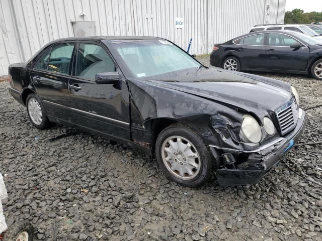 1999 Mercedes-Benz E 320