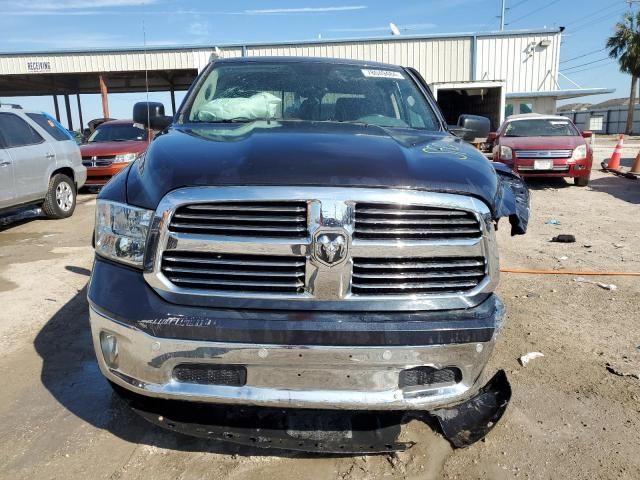 2015 Dodge RAM 1500 SLT