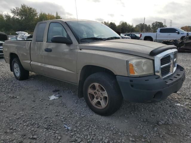 2005 Dodge Dakota SLT