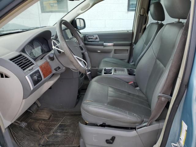 2008 Chrysler Town & Country Touring