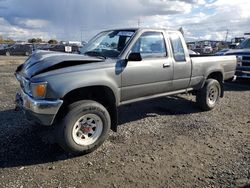 Salvage cars for sale at Eugene, OR auction: 1989 Toyota Pickup 1/2 TON Extra Long Wheelbase DLX