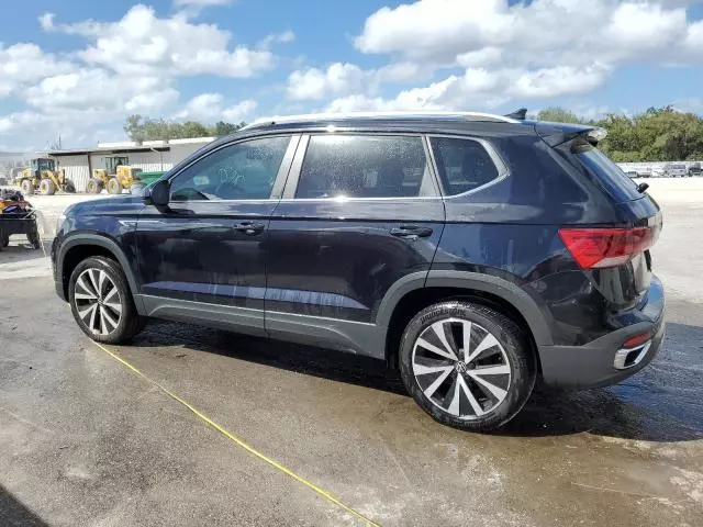 2022 Volkswagen Taos SE