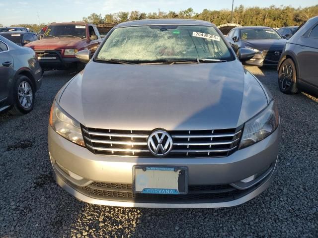 2012 Volkswagen Passat SE