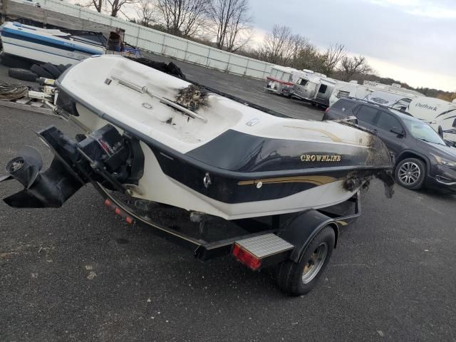 2001 Crownline Boat