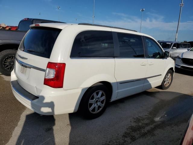 2012 Chrysler Town & Country Touring