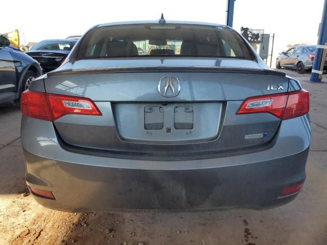 2013 Acura ILX Hybrid Tech