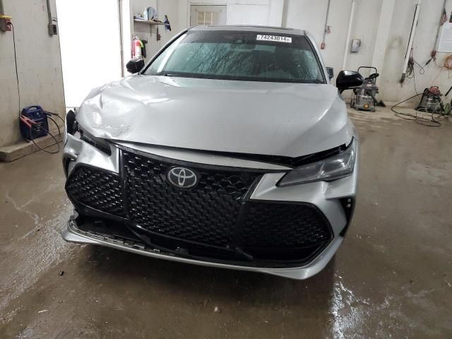 2019 Toyota Avalon XLE