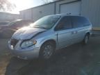 2005 Chrysler Town & Country Limited