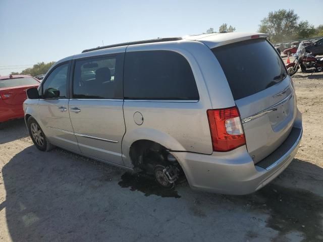 2011 Chrysler Town & Country Touring L