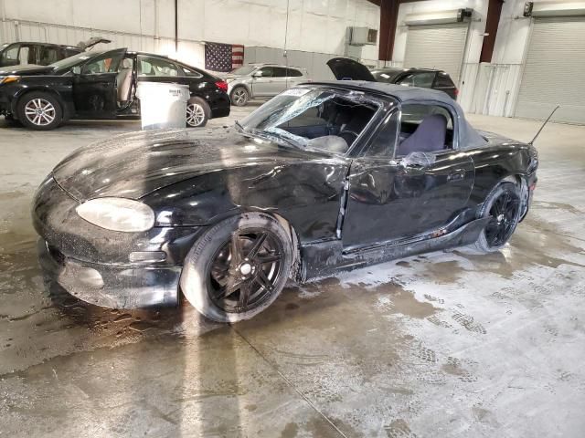 2004 Mazda MX-5 Miata Base