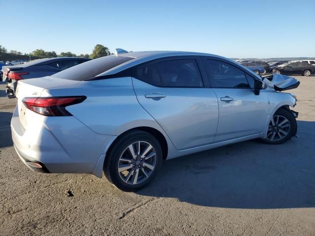 2020 Nissan Versa SV