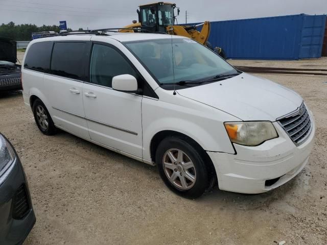 2010 Chrysler Town & Country Touring