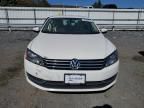 2014 Volkswagen Passat SE