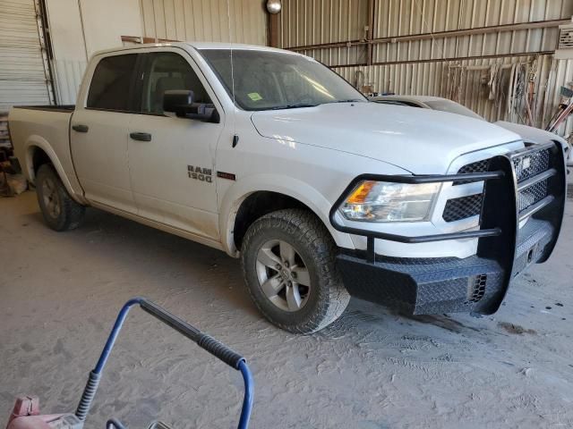 2015 Dodge RAM 1500 SLT