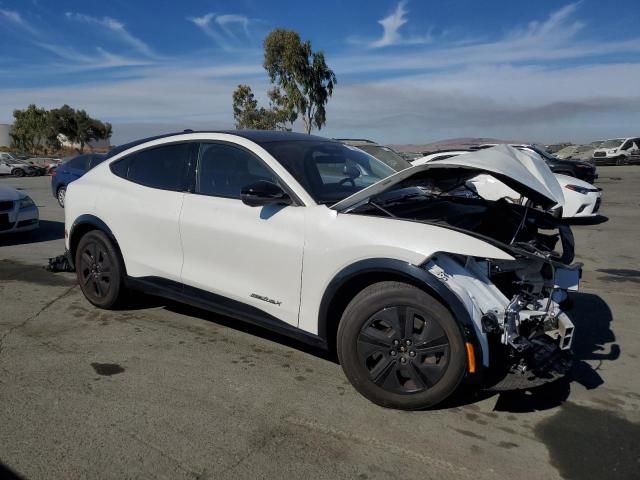 2023 Ford Mustang MACH-E California Route 1