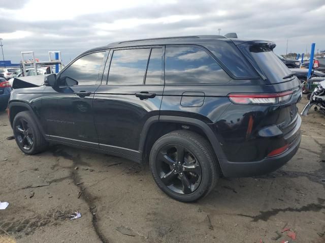 2022 Jeep Grand Cherokee Laredo