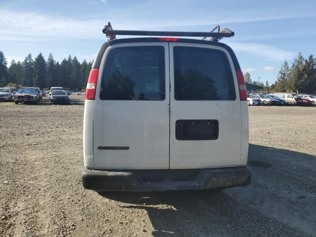 2017 Chevrolet Express G2500