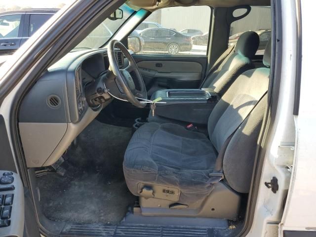 2002 Chevrolet Tahoe C1500