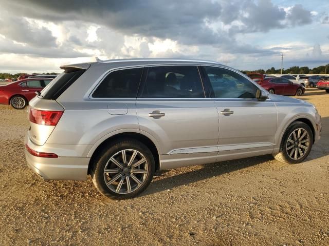 2018 Audi Q7 Prestige