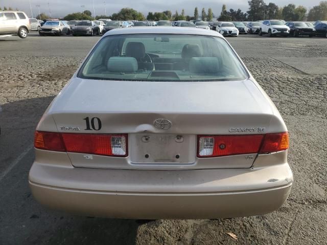 2000 Toyota Camry LE