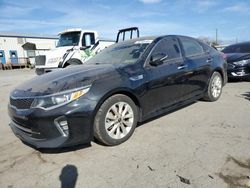 KIA Vehiculos salvage en venta: 2018 KIA Optima LX