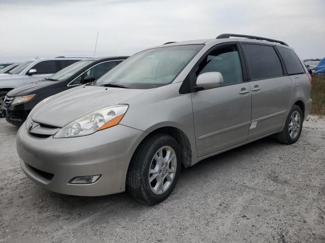 2006 Toyota Sienna XLE