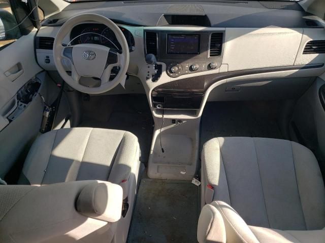 2014 Toyota Sienna