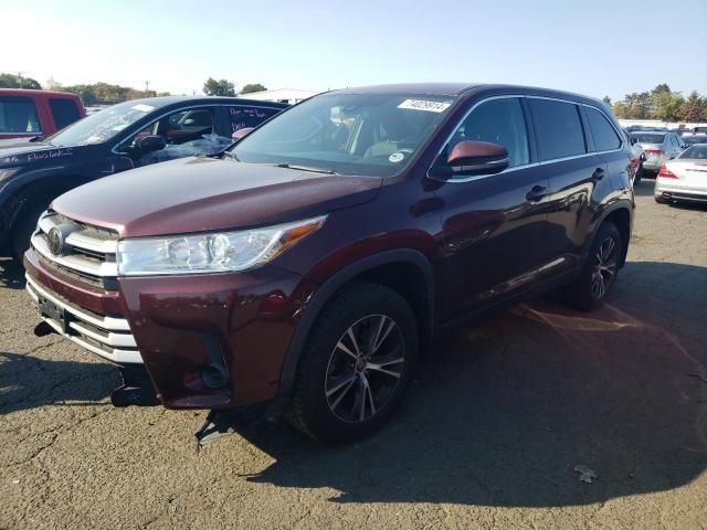 2019 Toyota Highlander LE