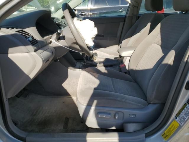 2005 Toyota Camry LE