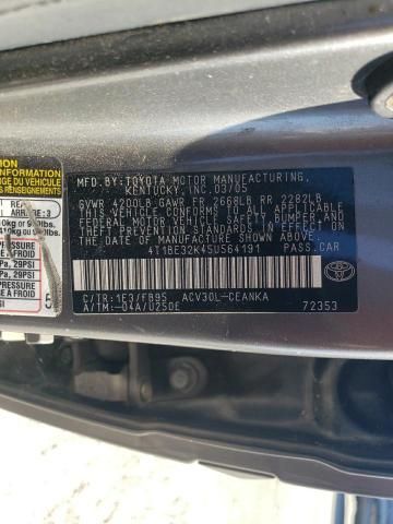 2005 Toyota Camry LE