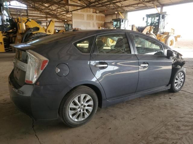 2014 Toyota Prius PLUG-IN