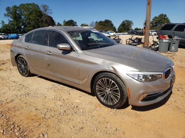 2019 BMW 530E