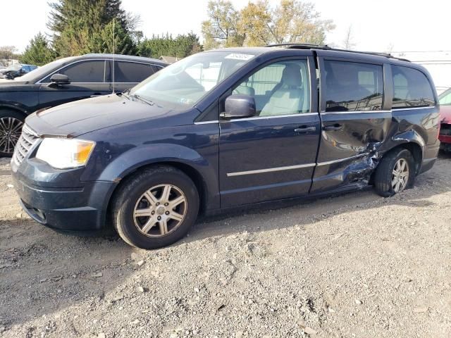 2009 Chrysler Town & Country Touring