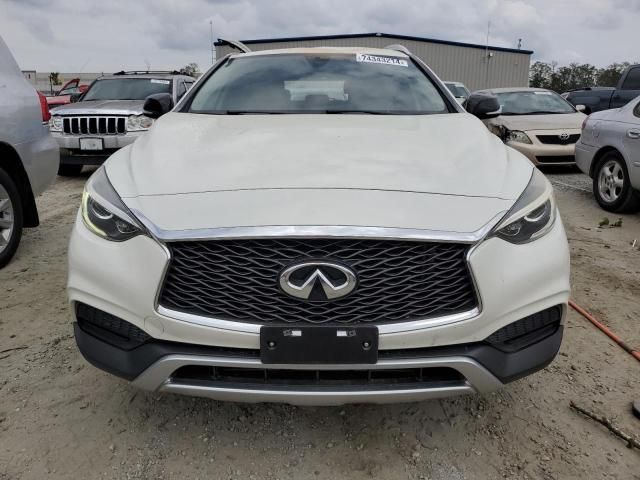 2017 Infiniti QX30 Base