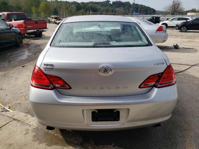 2005 Toyota Avalon XL