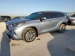 Salvage cars for sale at Kansas City, KS auction: 2021 Toyota Highlander Platinum