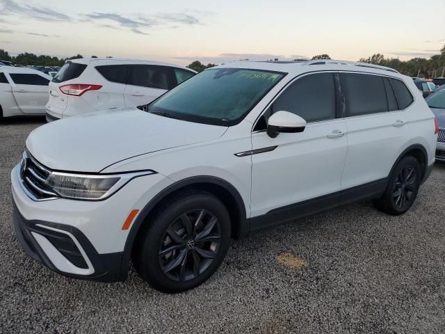 2022 Volkswagen Tiguan SE