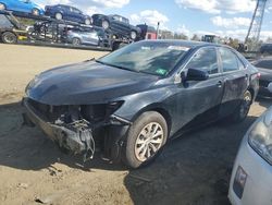 Carros salvage sin ofertas aún a la venta en subasta: 2016 Toyota Camry LE