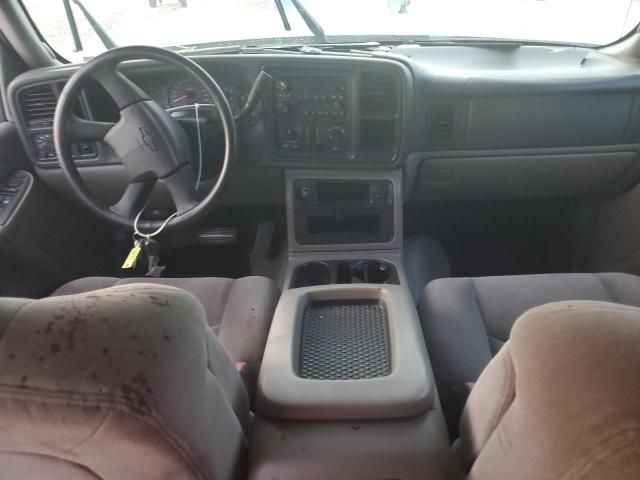 2004 Chevrolet Tahoe C1500