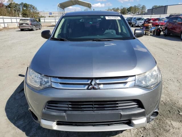 2015 Mitsubishi Outlander ES