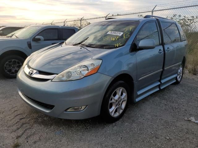 2006 Toyota Sienna XLE