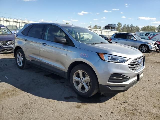 2020 Ford Edge SE