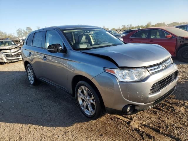 2014 Mitsubishi Outlander SE