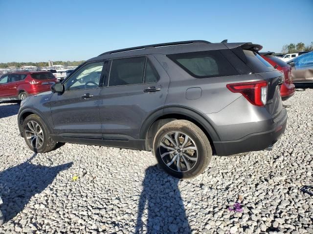 2022 Ford Explorer ST-Line